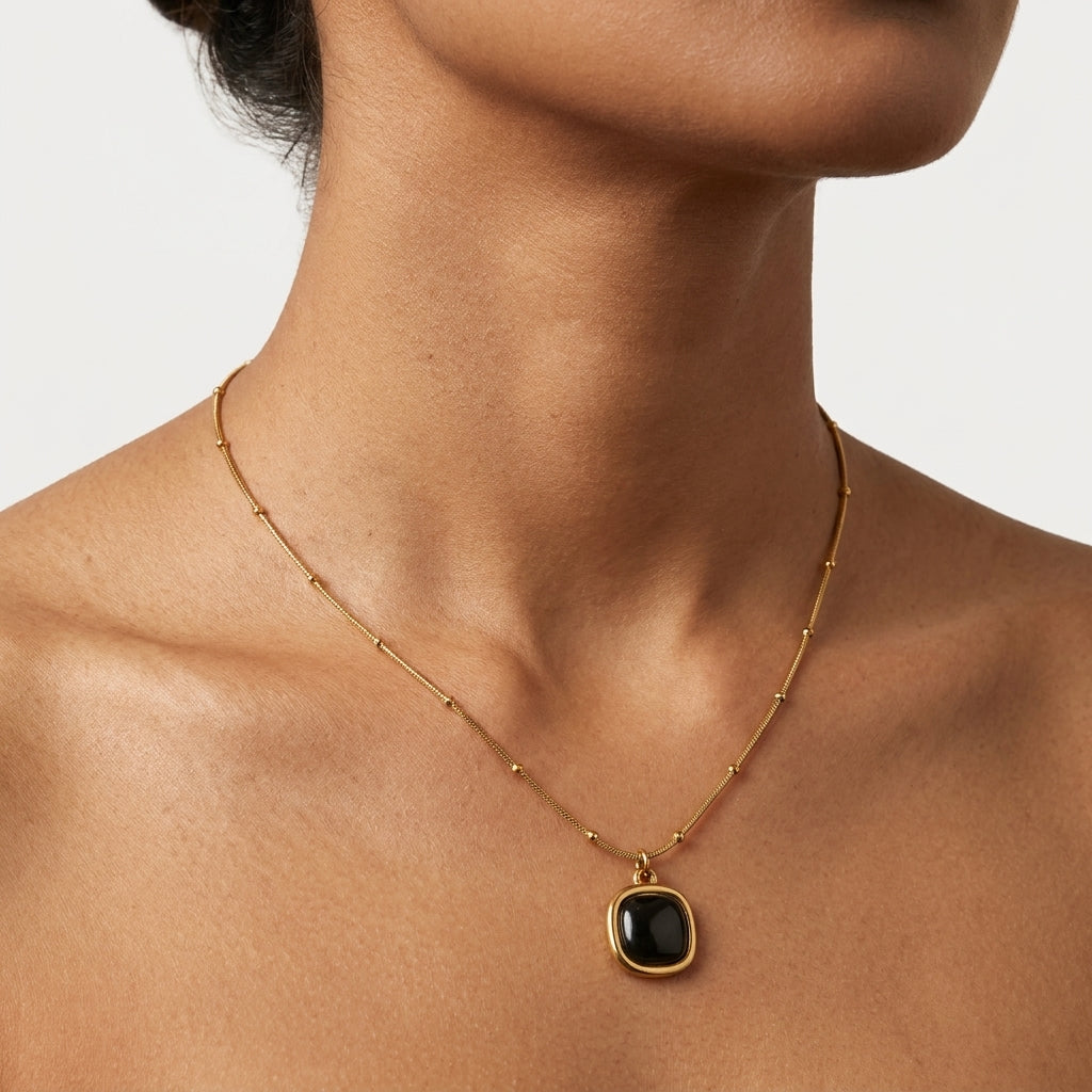Vintage Black Stone Necklace