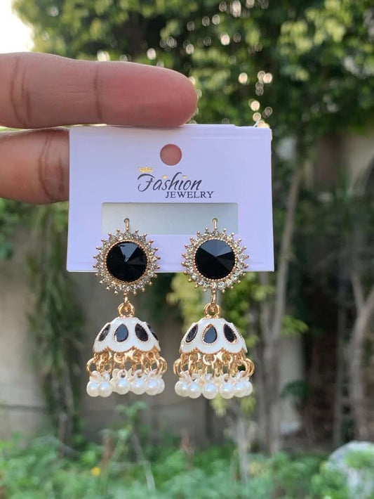 Classic Contrast Jhumki Earrings