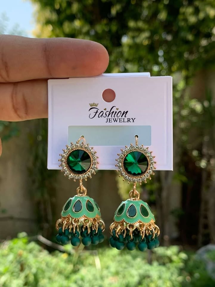 Antique Contrast Jhumki Earrings