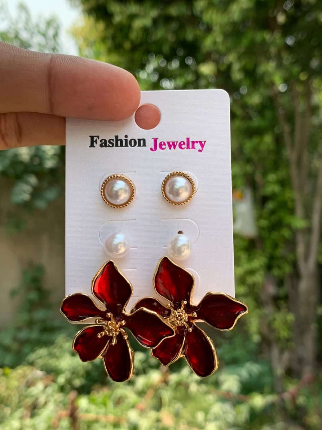 Midnight Bloom & Pearl Stud Set