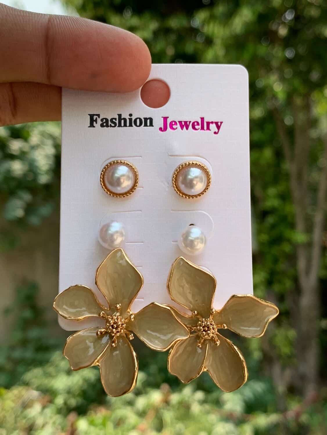 Midnight Bloom & Pearl Stud Set