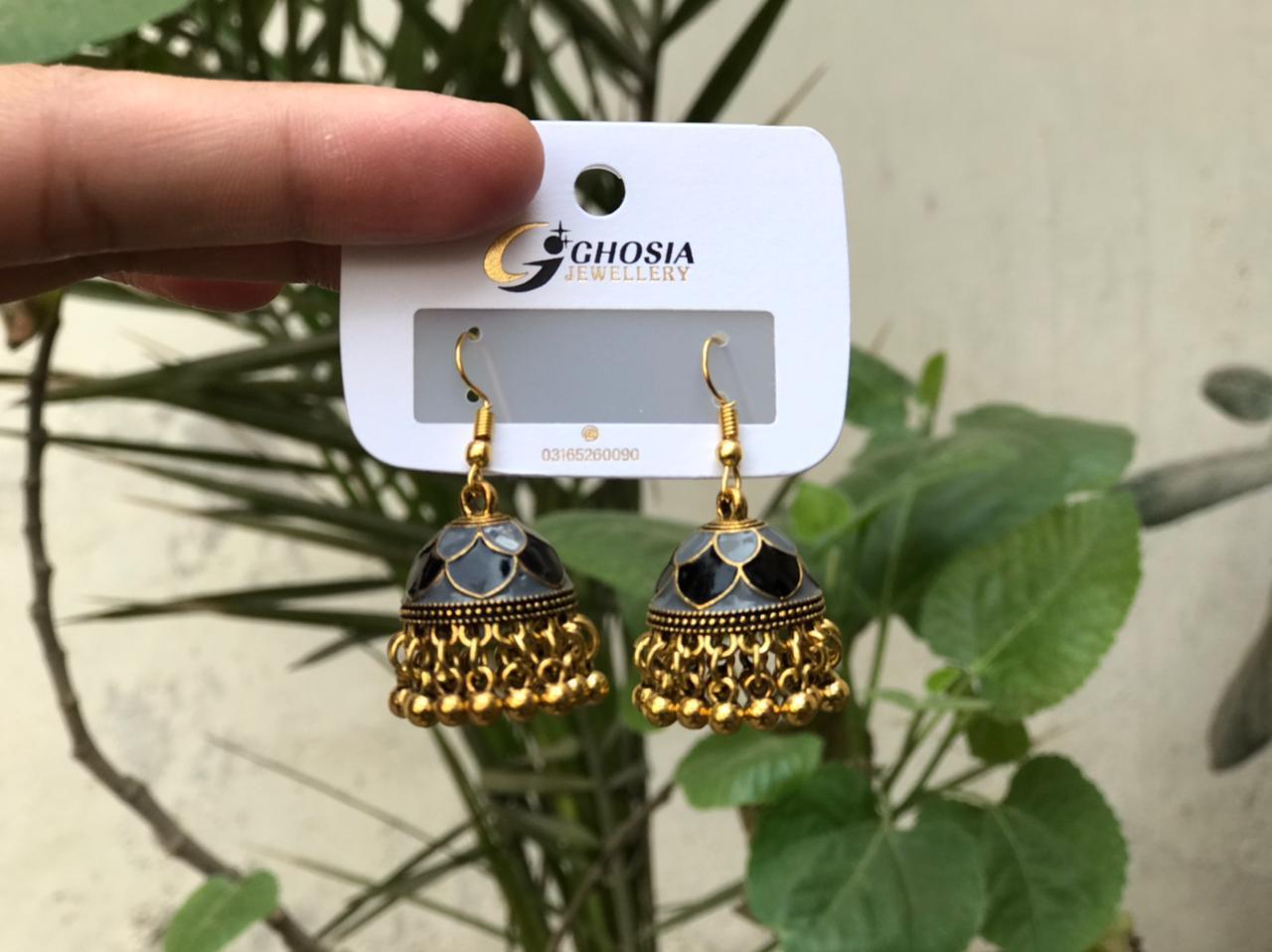 Aesthetic Royal Scalloped Enamel Jhumka